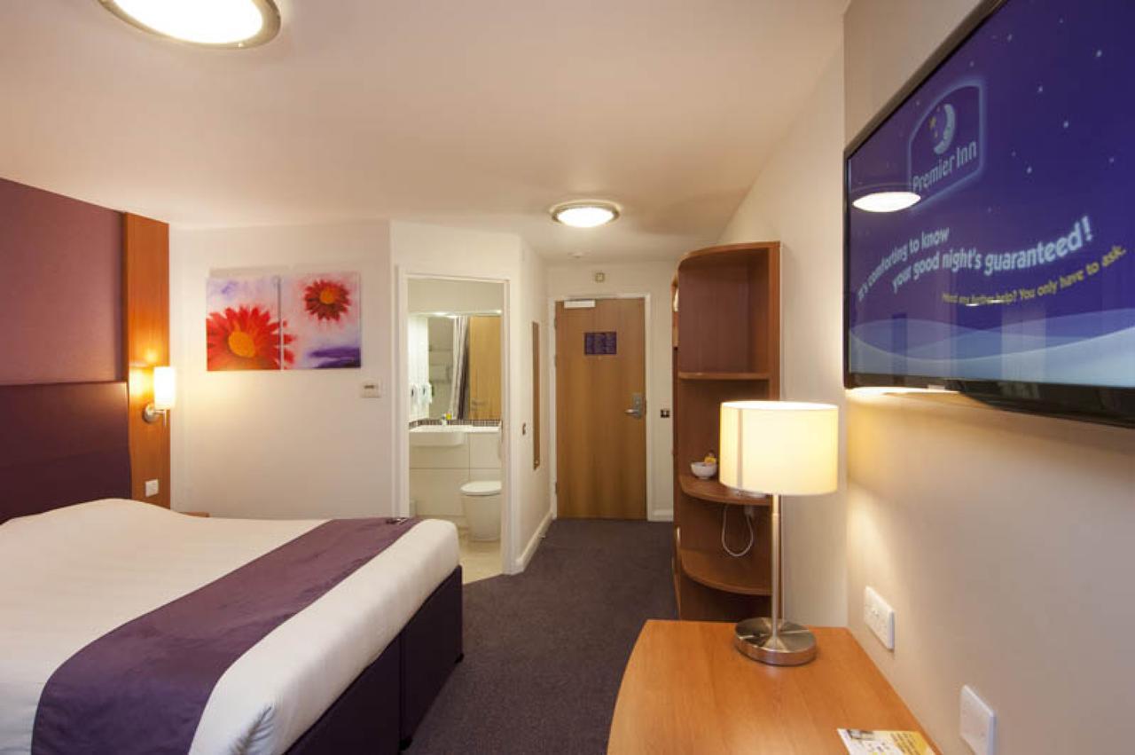 Premier Inn South Mimms/Potters Bar 외부 사진