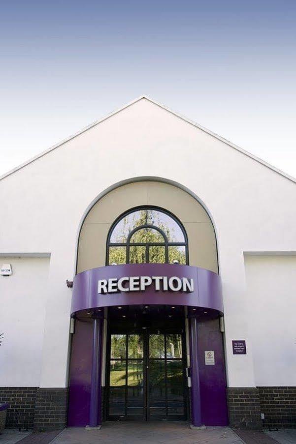 Premier Inn South Mimms/Potters Bar 외부 사진