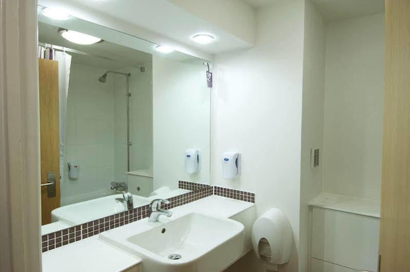 Premier Inn South Mimms/Potters Bar 외부 사진